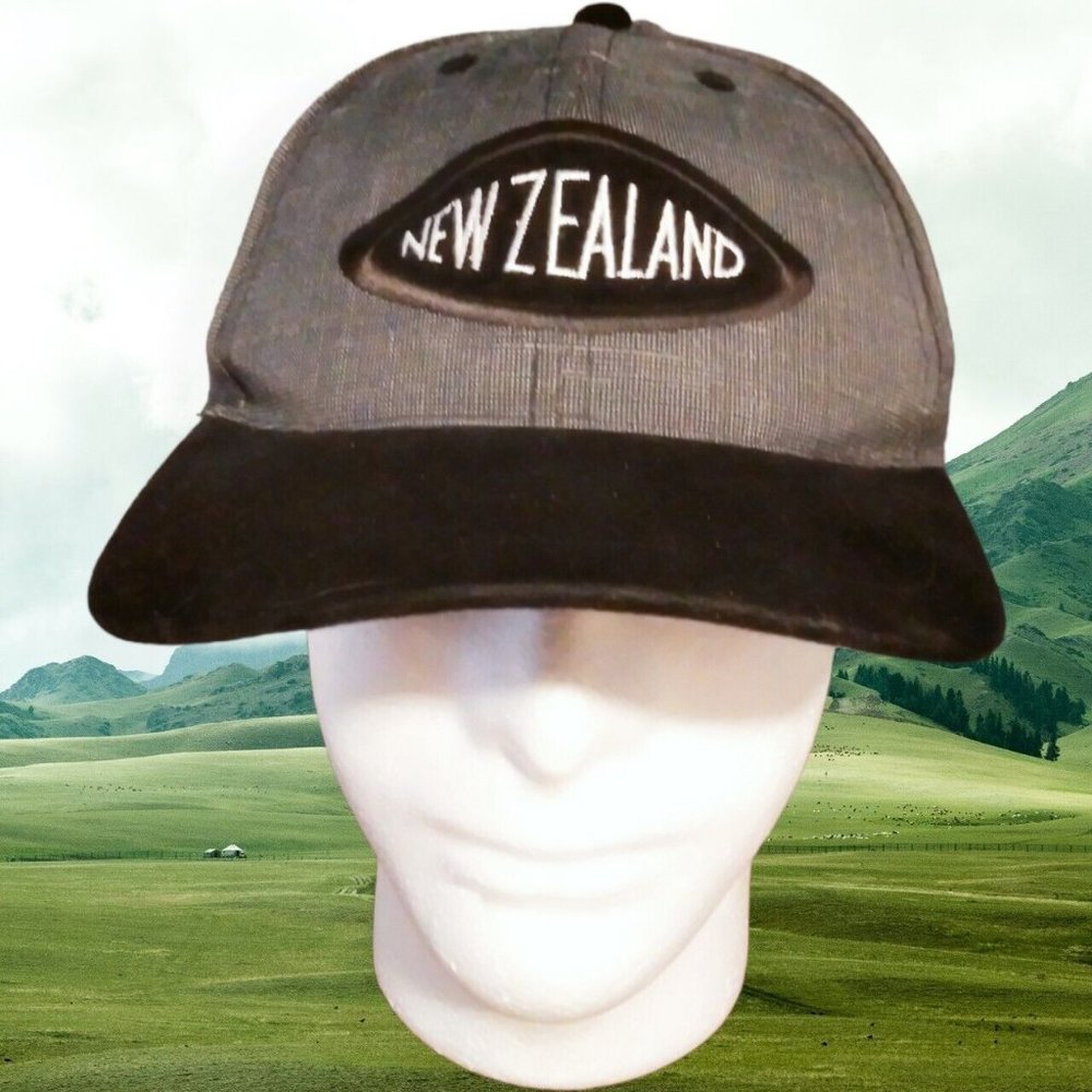 NEW ZEALAND LOGO Embroidered Velvet Visor Black & Gray Buckel Large‎ Cap Hat